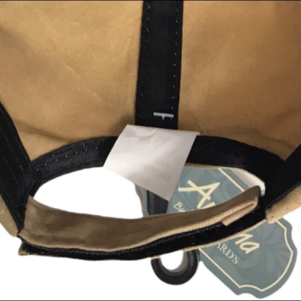 NWT Arrianna Howard's Women’s Tan Suede Hat - Picture 8 of 9